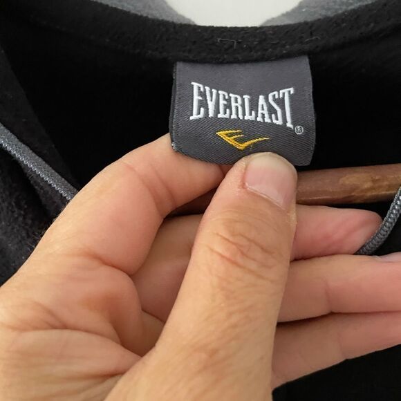 Everlast black and Gray quarter zip fleece top M 10-12 - Picture 3 of 3